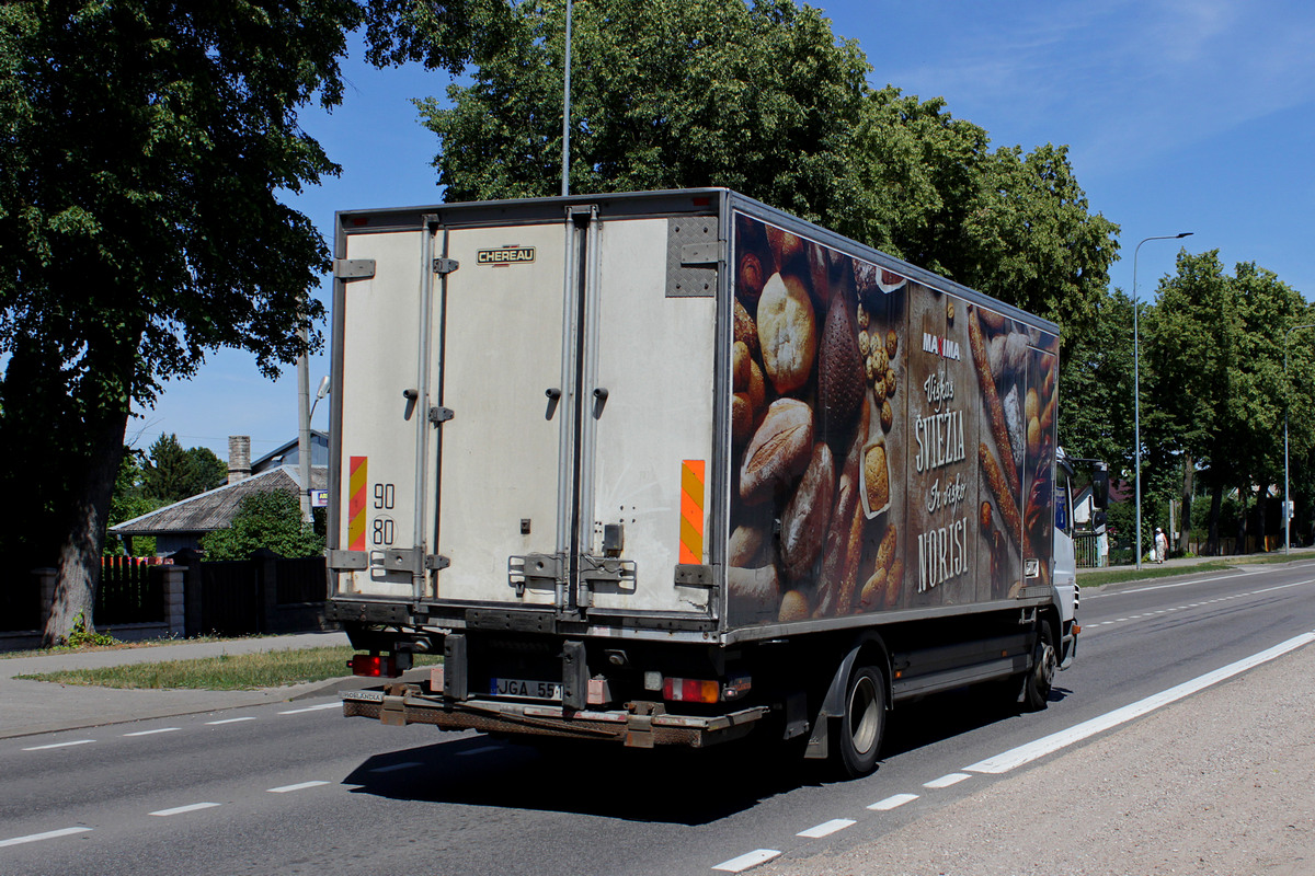 Литва, № JGA 551 — Mercedes-Benz Atego (общ.м)