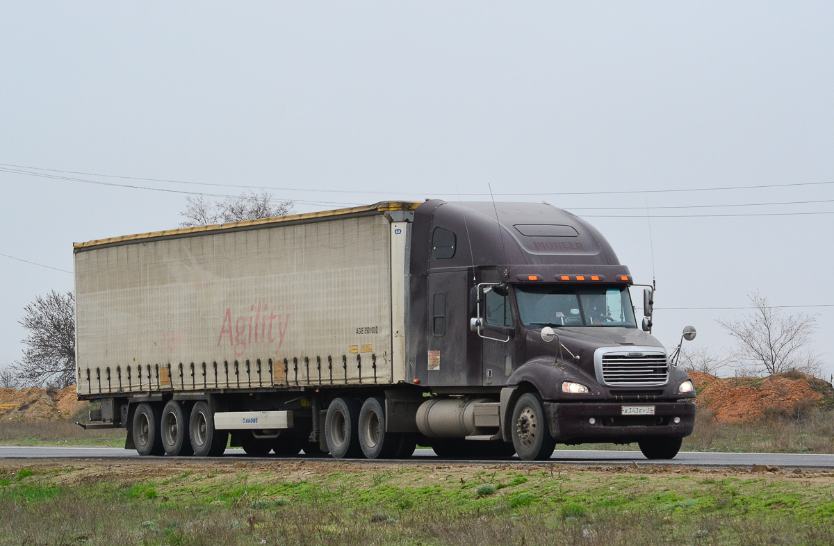 Волгоградская область, № А 343 ЕУ 34 — Freightliner Columbia