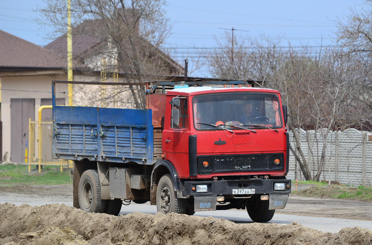 Волгоградская область, № Е 397 ЕА 34 — МАЗ-53371