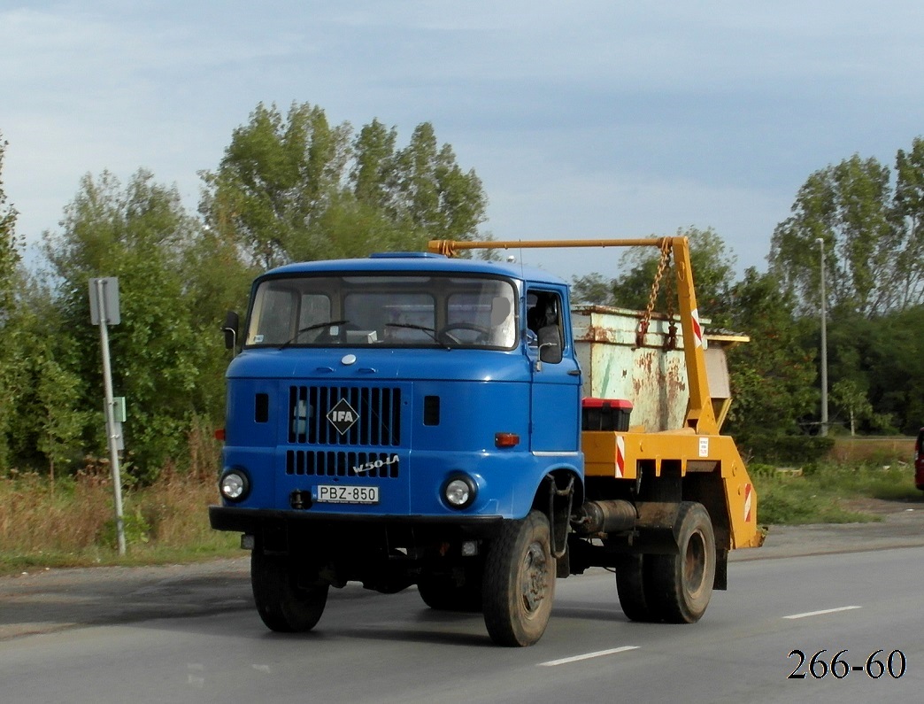 Венгрия, № PBZ-850 — IFA W50LA/K, LA/Z; Венгрия — Сбор винограда в Венгрии