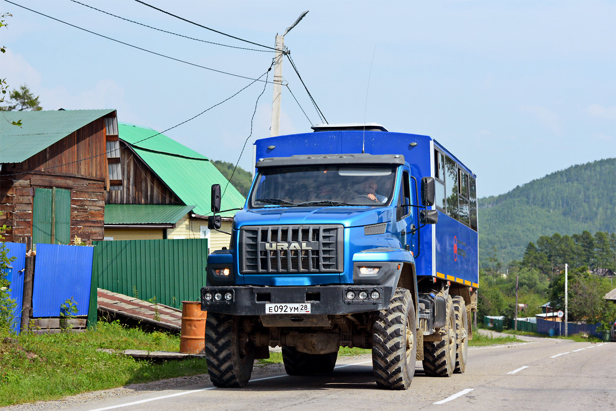 Амурская область, № Е 092 УМ 28 — Урал NEXT 32551-71