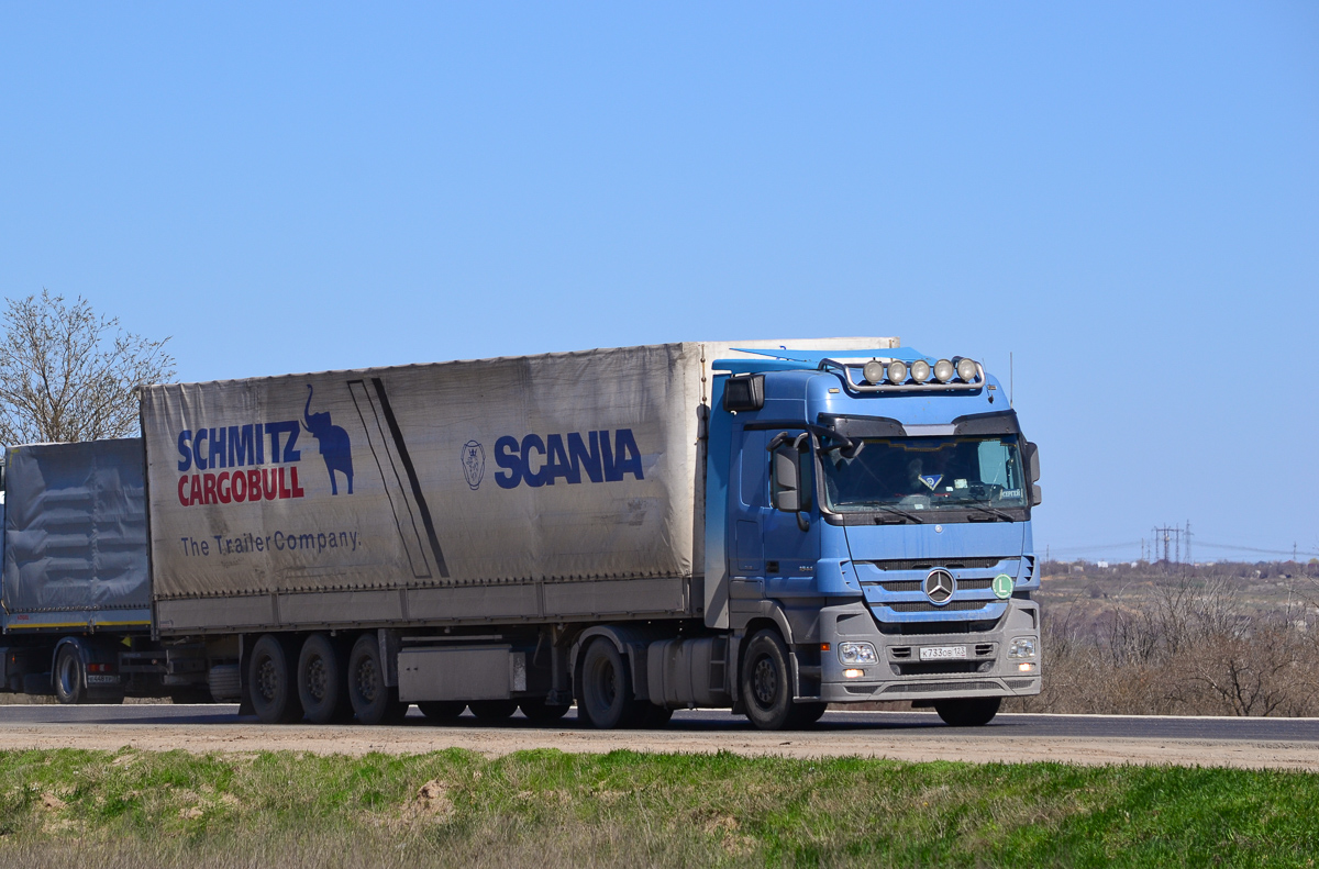 Краснодарский край, № К 733 ОВ 123 — Mercedes-Benz Actros ('2009) 1844