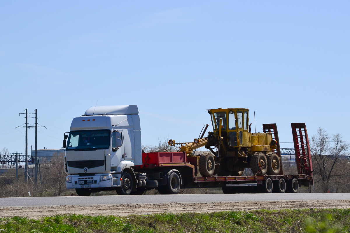 Волгоградская область, № В 251 ВВ 134 — Renault Premium ('2006)