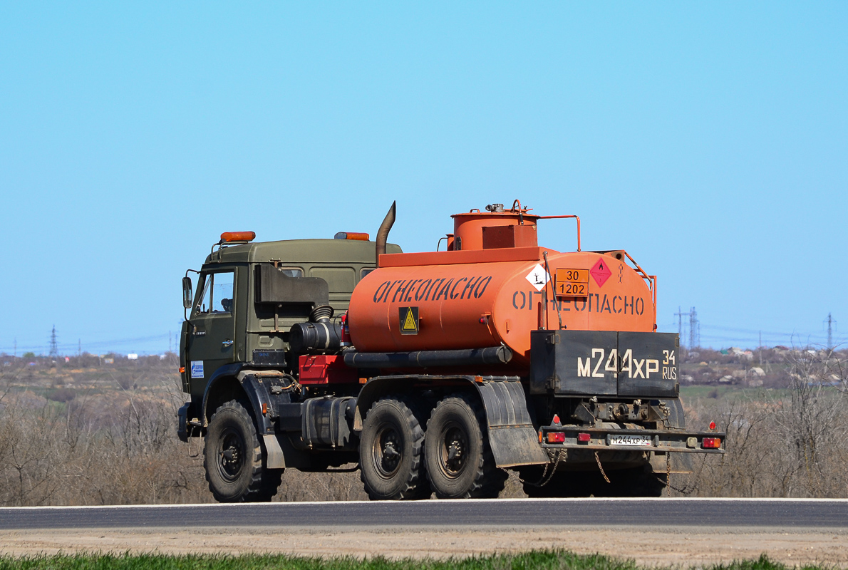 Волгоградская область, № М 244 ХР 34 — КамАЗ-43114-15 [43114R]