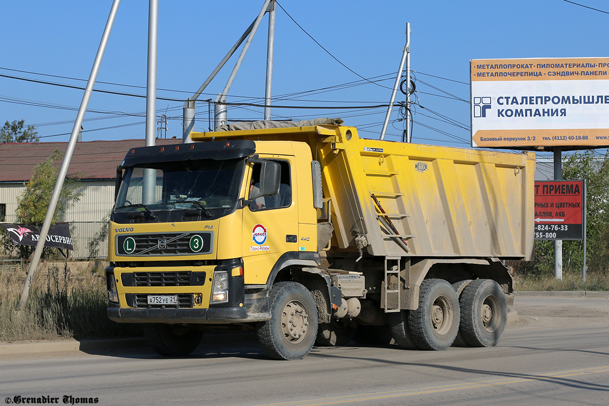 Чувашия, № А 752 УЕ 21 — Volvo ('2002) FM12.440