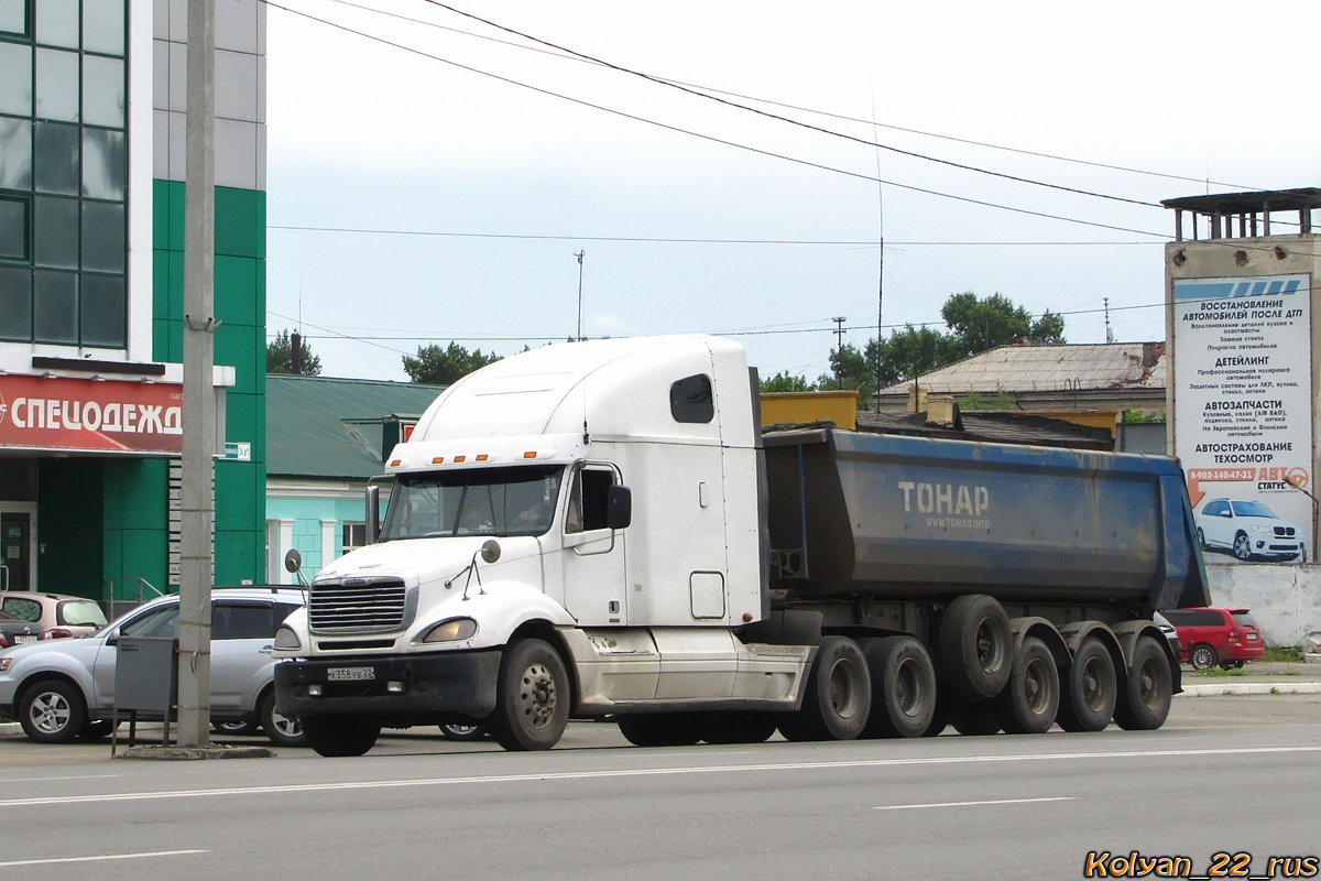 Алтайский край, № Х 358 УВ 22 — Freightliner Columbia