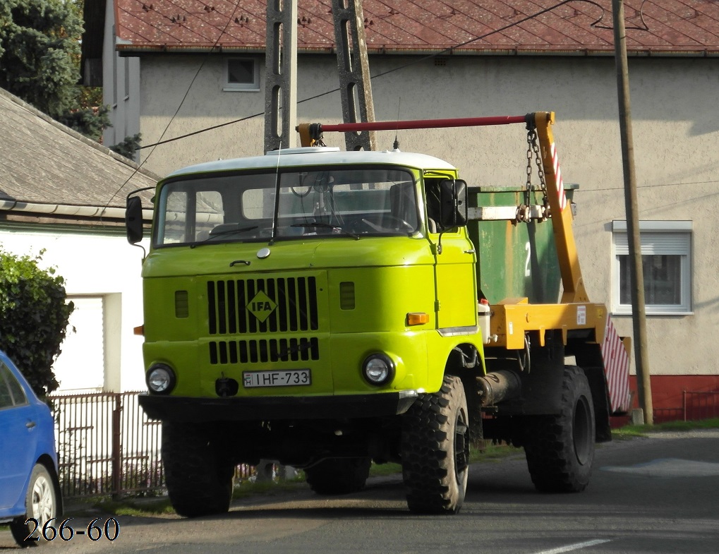 Венгрия, № IHF-733 — IFA W50LA/K, LA/Z; Венгрия — Сбор винограда в Венгрии