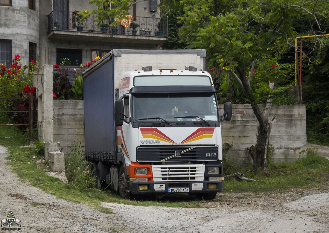 Грузия, № BX-709-XB — Volvo ('1993) FH12.340