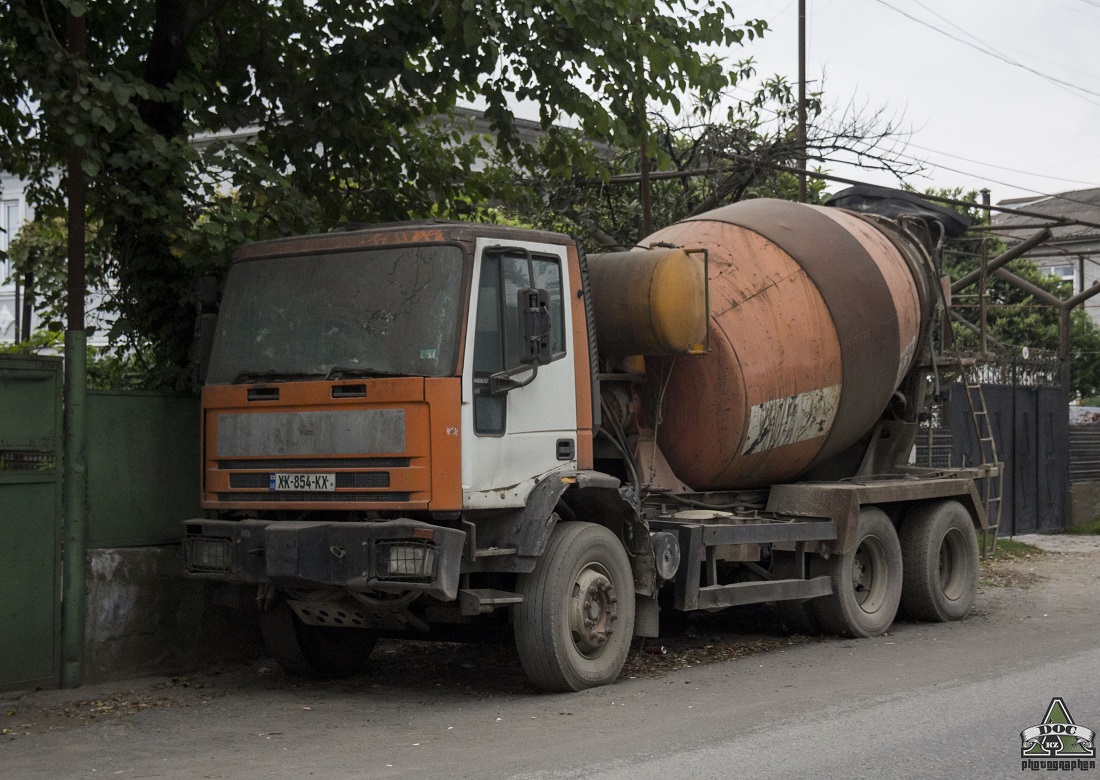 Грузия, № XK-854-KX — IVECO EuroTrakker