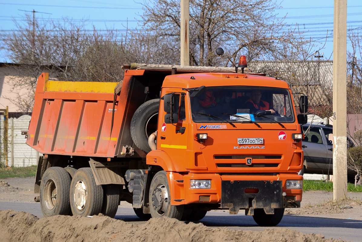 Волгоградская область, № О 597 ОО 134 — КамАЗ-65115-42