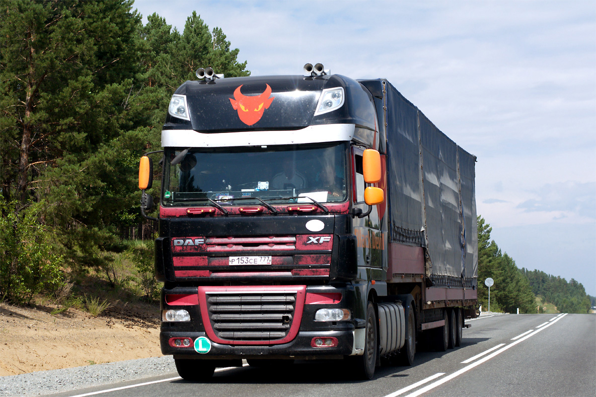 Москва, № Р 153 СЕ 777 — DAF XF105 FT