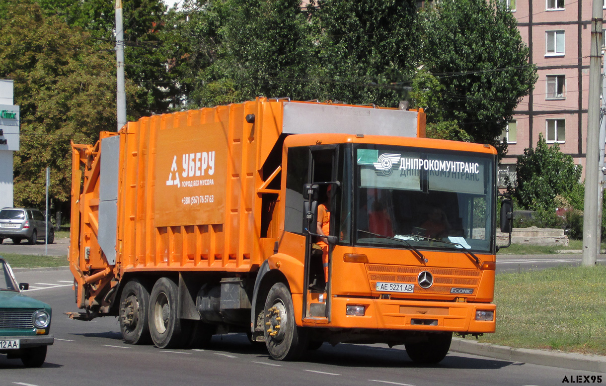 Днепропетровская область, № АЕ 5221 АВ — Mercedes-Benz Econic