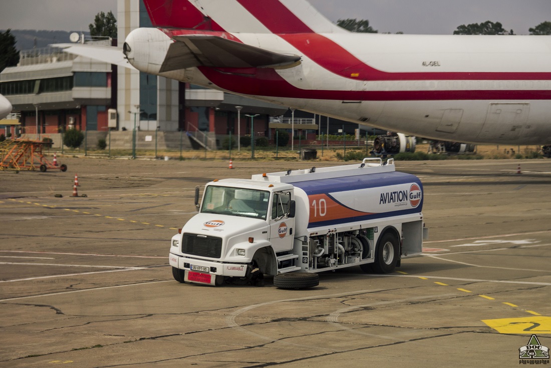 Грузия, № UU-691-UO — Freightliner Business Class FL