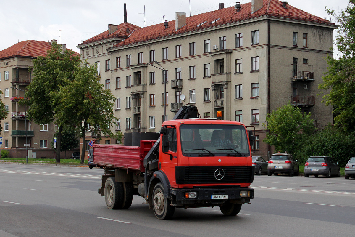 Литва, № BRH 861 — Mercedes-Benz SK (общ. мод.)