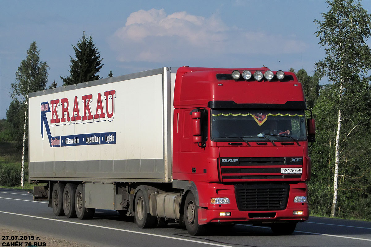 Липецкая область, № О 242 МК 48 — DAF XF95 FT