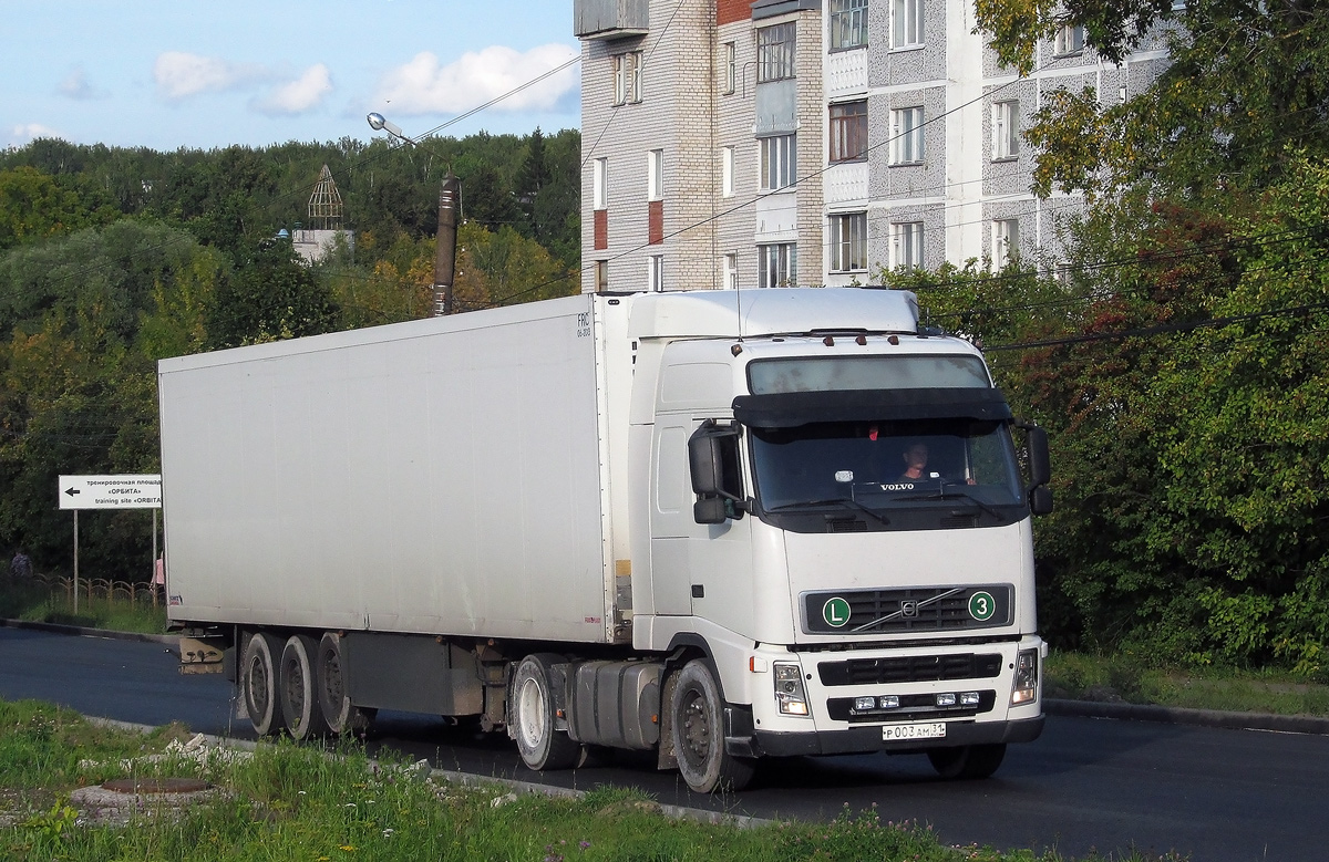 Белгородская область, № Р 003 АМ 31 — Volvo ('2002) FH12.400