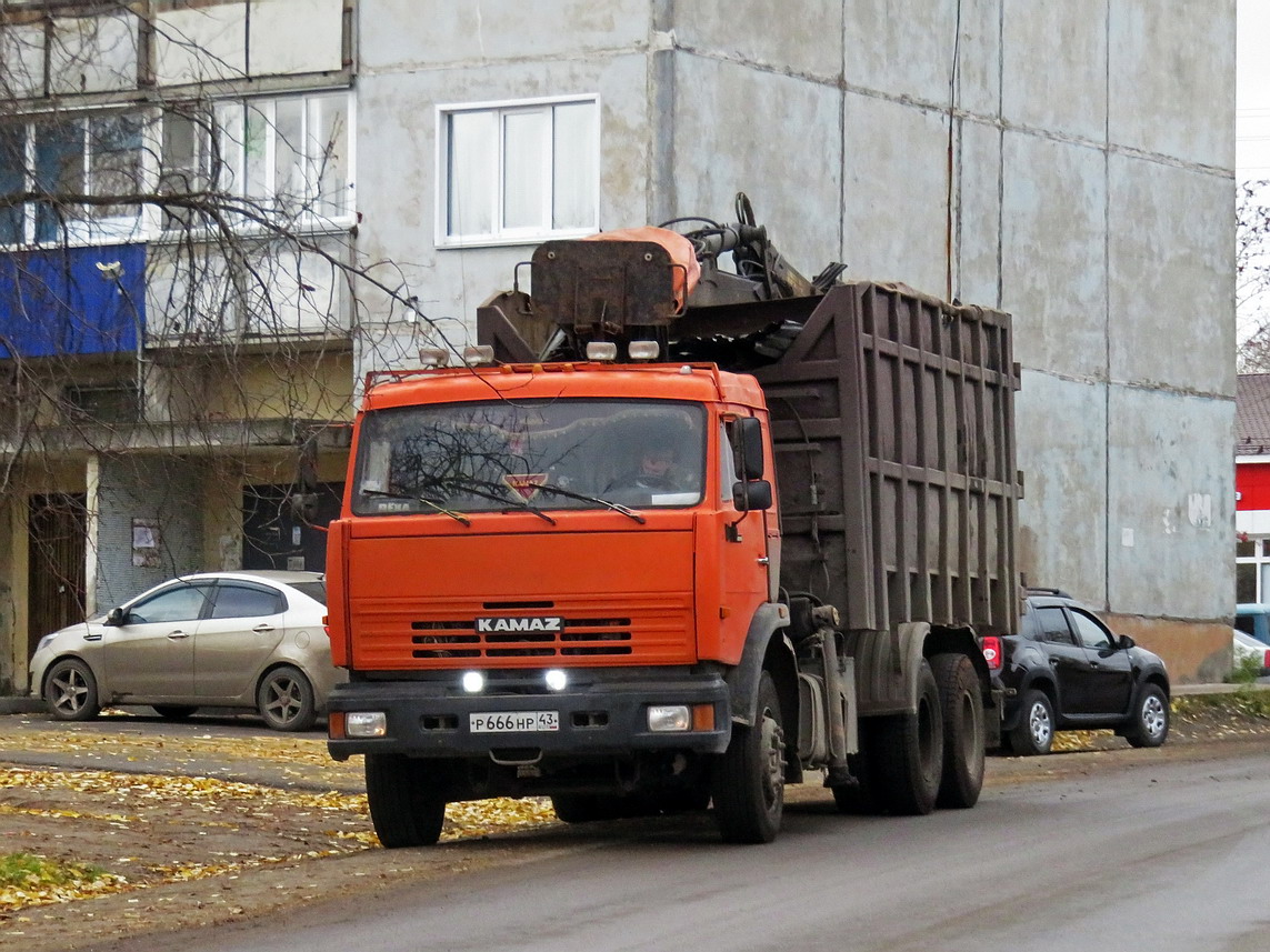 Кировская область, № Р 666 НР 43 — КамАЗ-65115-D3