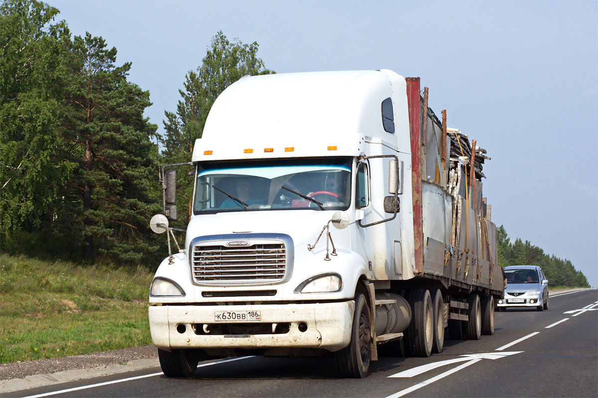 Ханты-Мансийский автоном.округ, № К 630 ВВ 186 — Freightliner Columbia