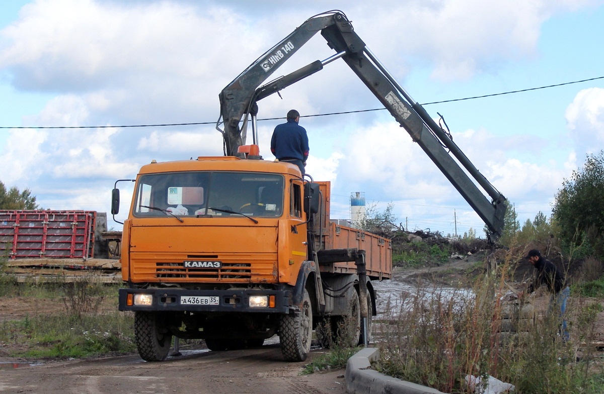 Вологодская область, № А 436 ЕВ 35 — КамАЗ-53213