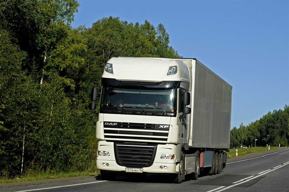 Павлодарская область, № 576 NBA 14 — DAF XF105 FT