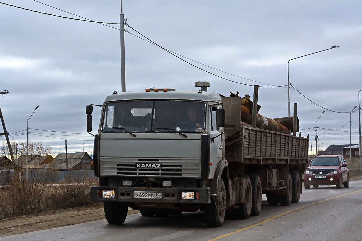 Саха (Якутия), № Х 692 ЕВ 14 — КамАЗ-54115-15 [54115R]