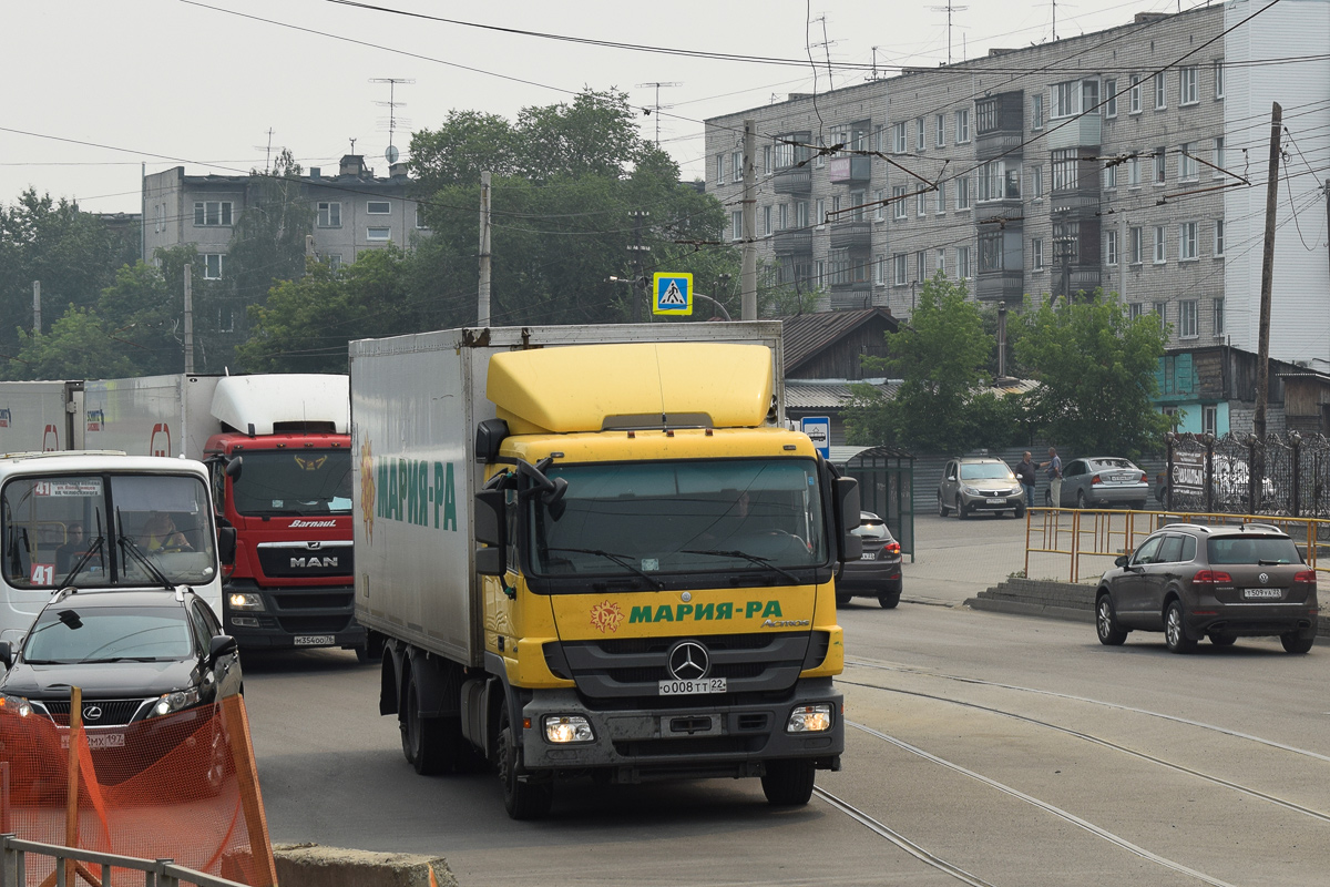 Алтайский край, № О 008 ТТ 22 — Mercedes-Benz Actros ('2009) 2541