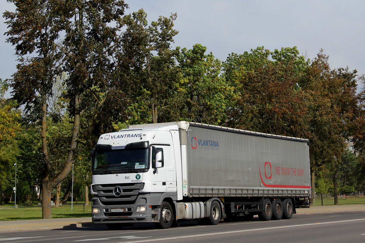 Калининградская область, № Р 542 ВН 39 — Mercedes-Benz Actros ('2009) 1844