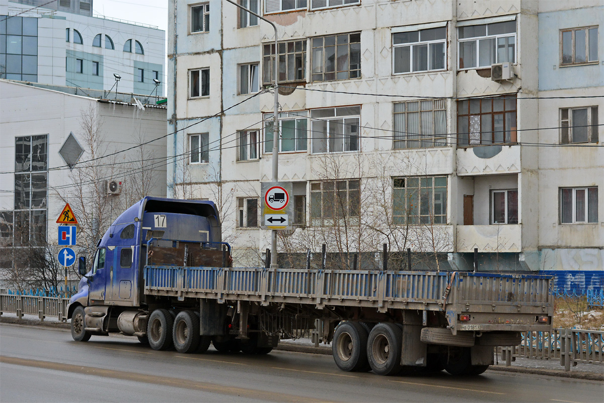 Саха (Якутия), № В 680 УА 49 — Kenworth T2000