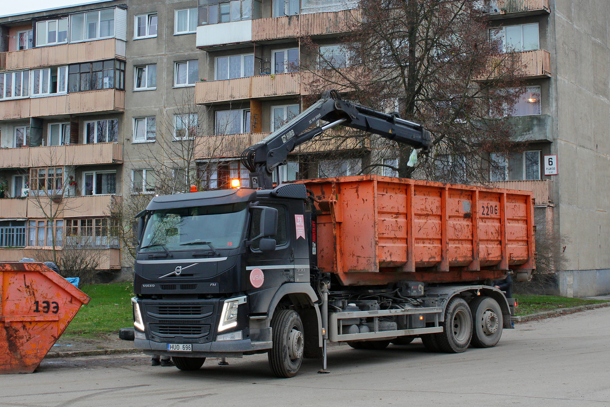 Литва, № HUO 696 — Volvo ('2013) FM.330