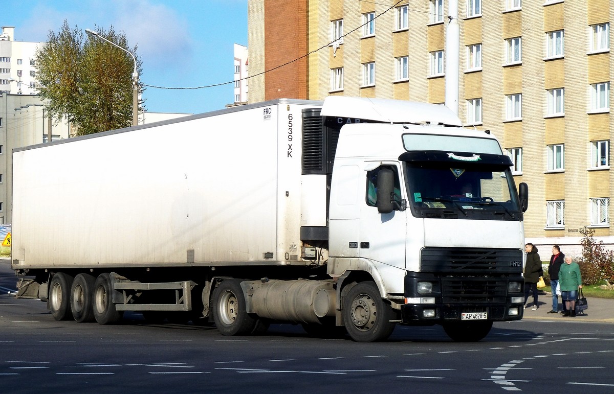 Минская область, № АР 4628-5 — Volvo ('1993) FH12.380