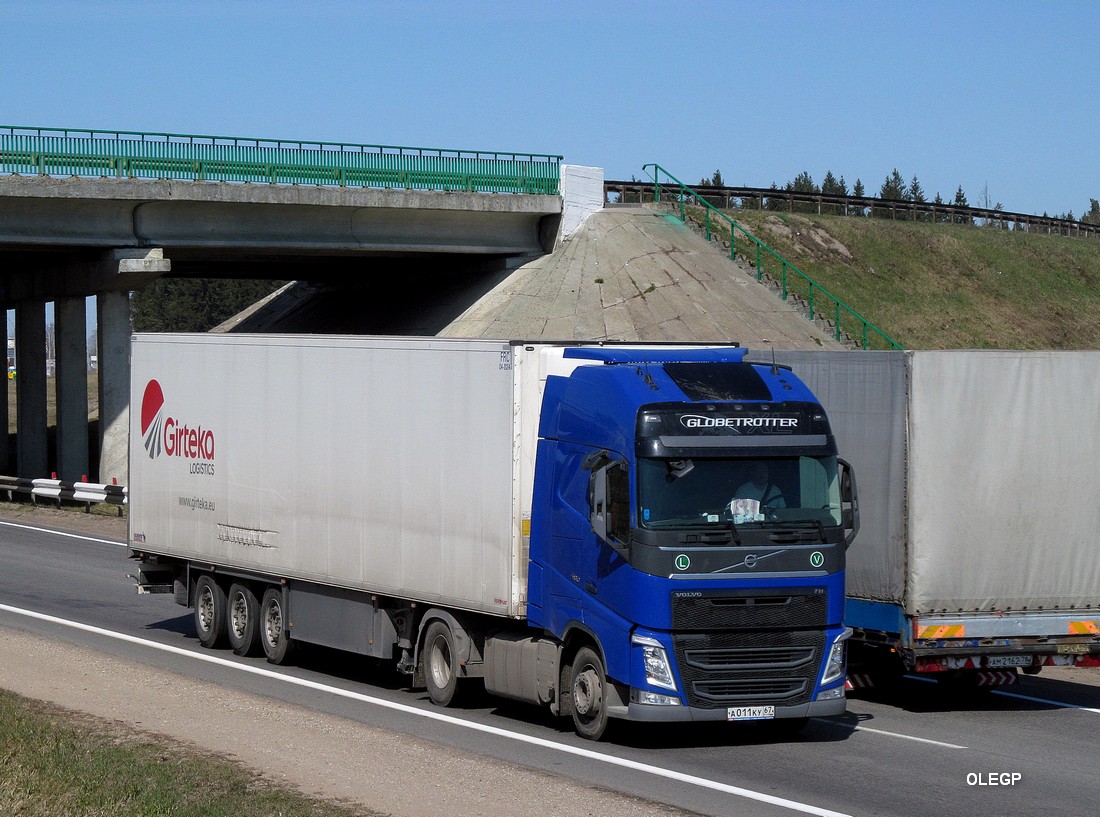 Смоленская область, № А 011 КУ 67 — Volvo ('2012) FH.460