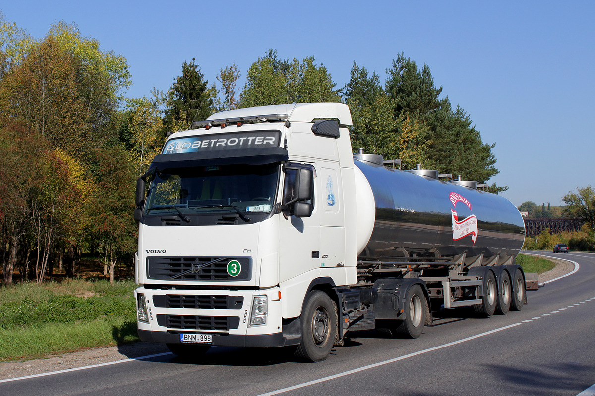 Литва, № BNM 899 — Volvo ('2002) FH12.400