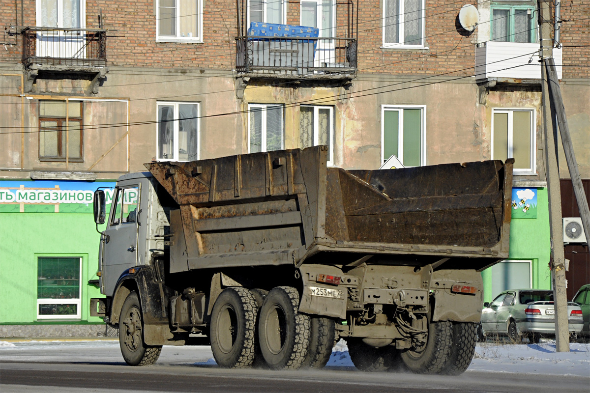 Алтайский край, № М 253 МЕ 22 — КамАЗ-55111 [551110]