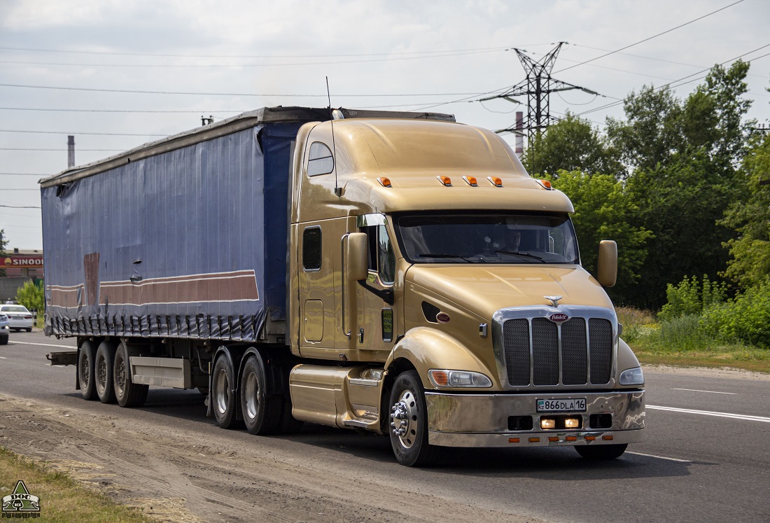 Восточно-Казахстанская область, № 866 DLA 16 — Peterbilt 387