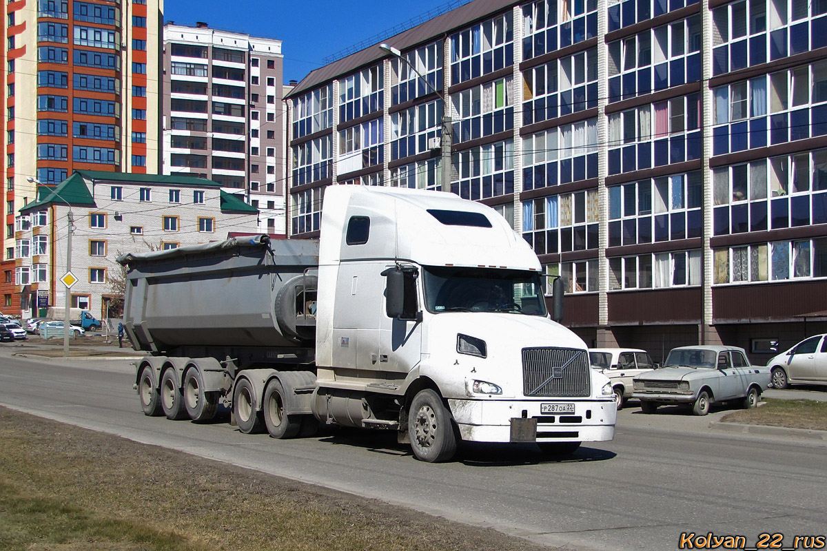 Алтайский край, № Р 287 ОА 22 — Volvo VNL660