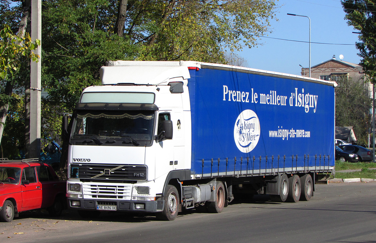 Днепропетровская область, № АЕ 8496 ІК — Volvo ('1993) FH12.420