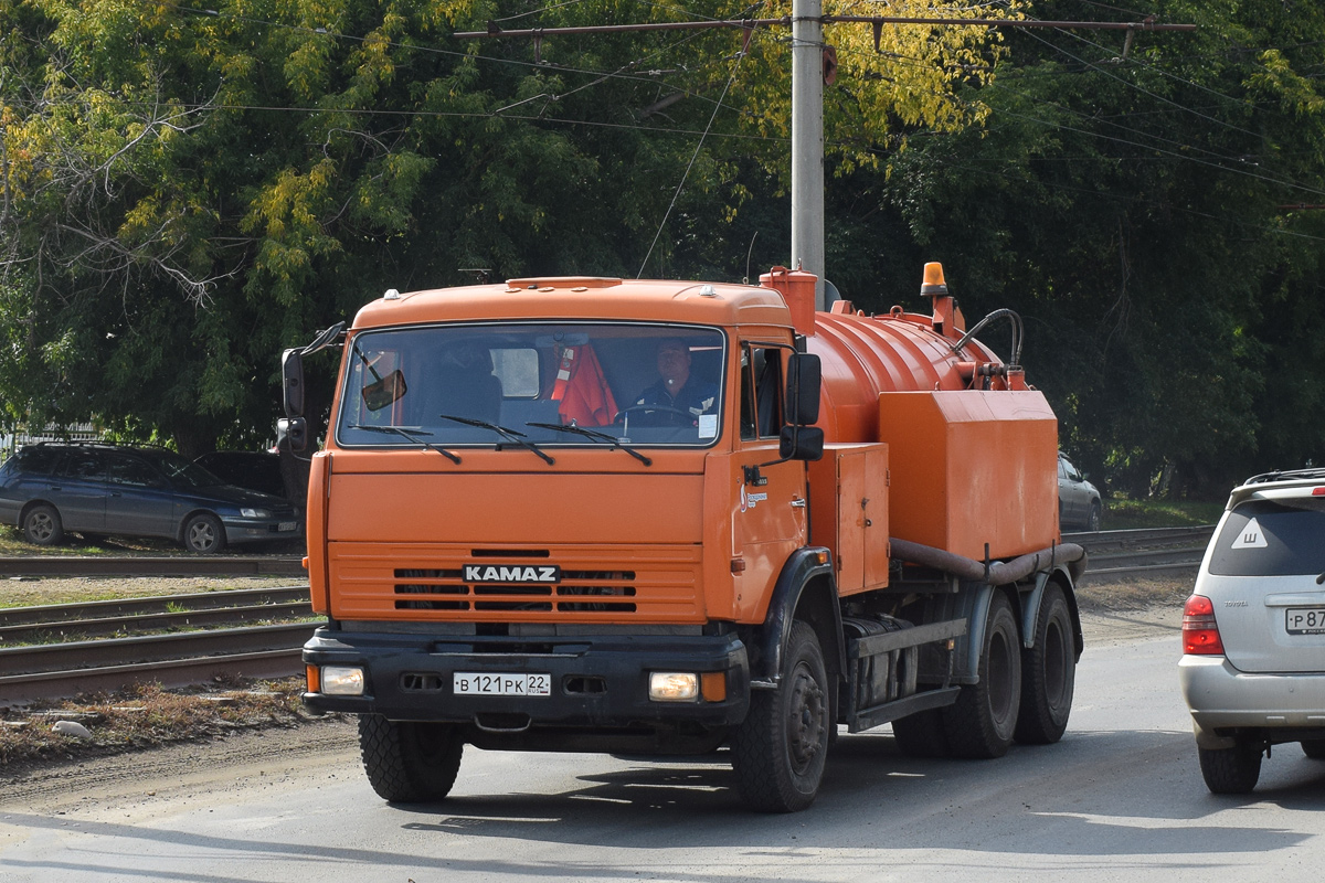 Алтайский край, № В 121 РК 22 — КамАЗ-65115-62