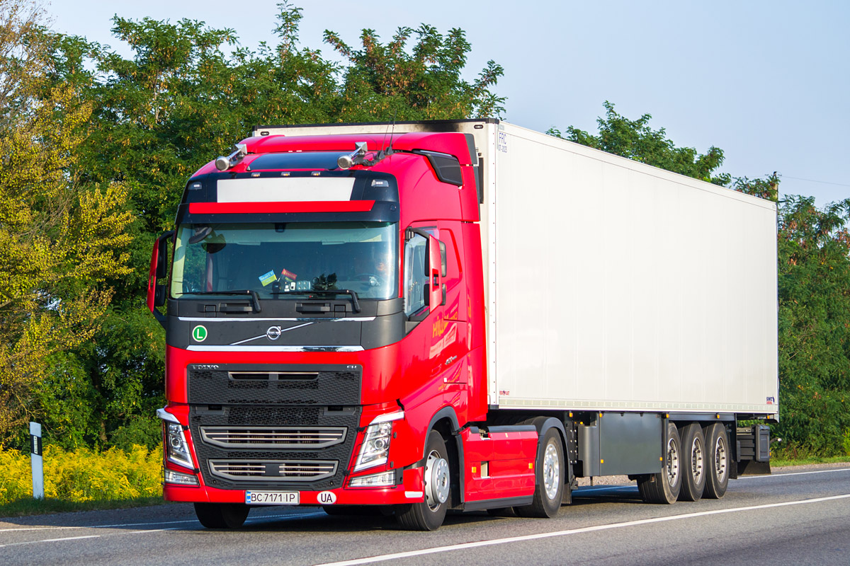 Львовская область, № ВС 7171 ІР — Volvo ('2012) FH.460