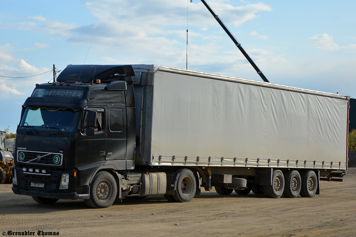 Саха (Якутия), № С 921 КТ 14 — Volvo ('2002) FH12.400