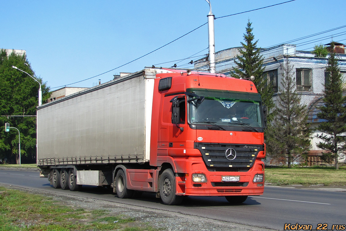 Нижегородская область, № Е 523 АР 152 — Mercedes-Benz Actros ('2003) 1844