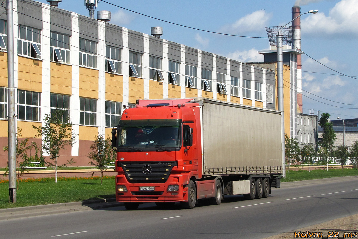 Нижегородская область, № Е 523 АР 152 — Mercedes-Benz Actros ('2003) 1844