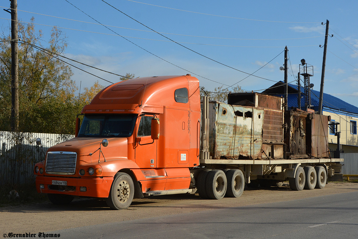 Башкортостан, № Т 684 ЕМ 102 — Freightliner Century Class