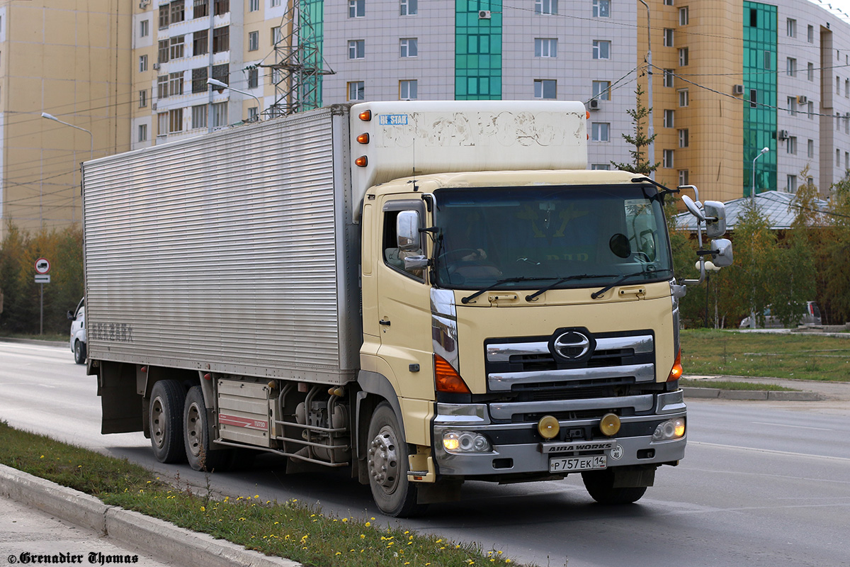 Саха (Якутия), № Р 757 ЕК 14 — Hino 700