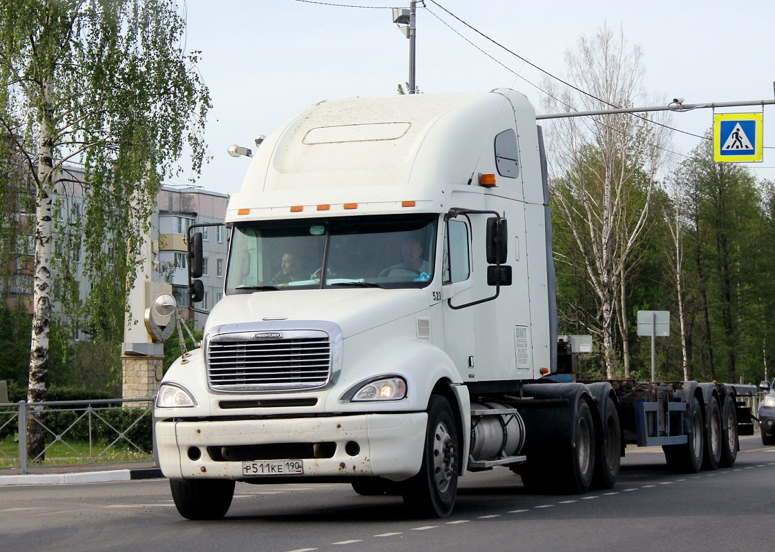 Московская область, № Р 511 КЕ 190 — Freightliner Columbia