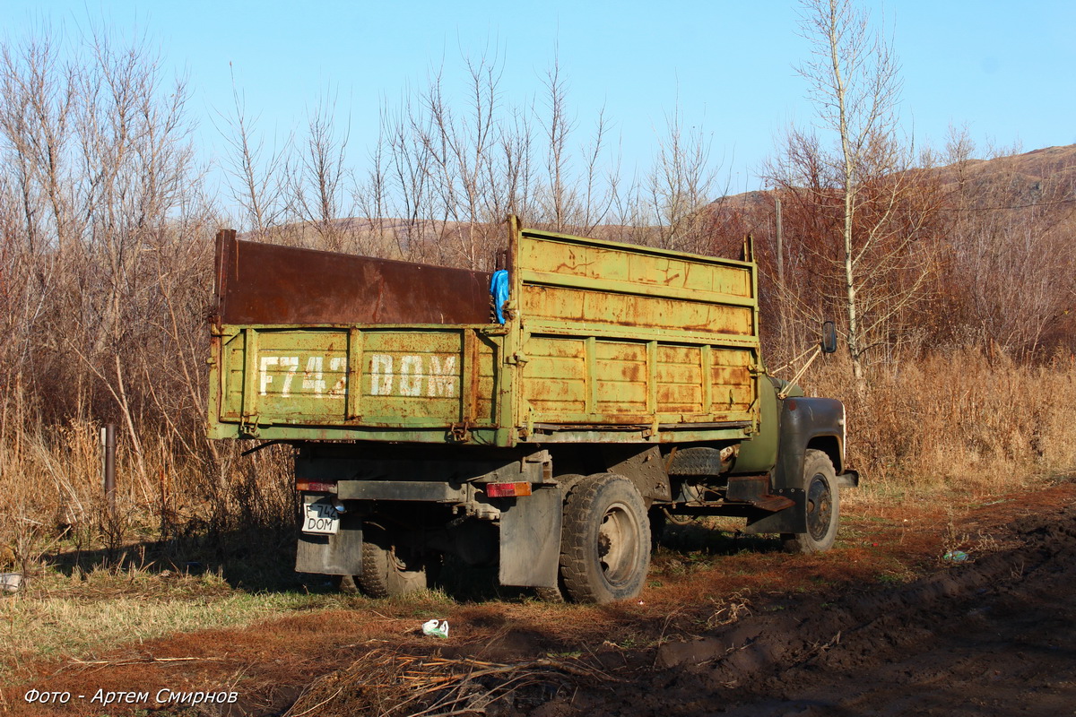 Восточно-Казахстанская область, № F 742 DOM — ГАЗ-53-02