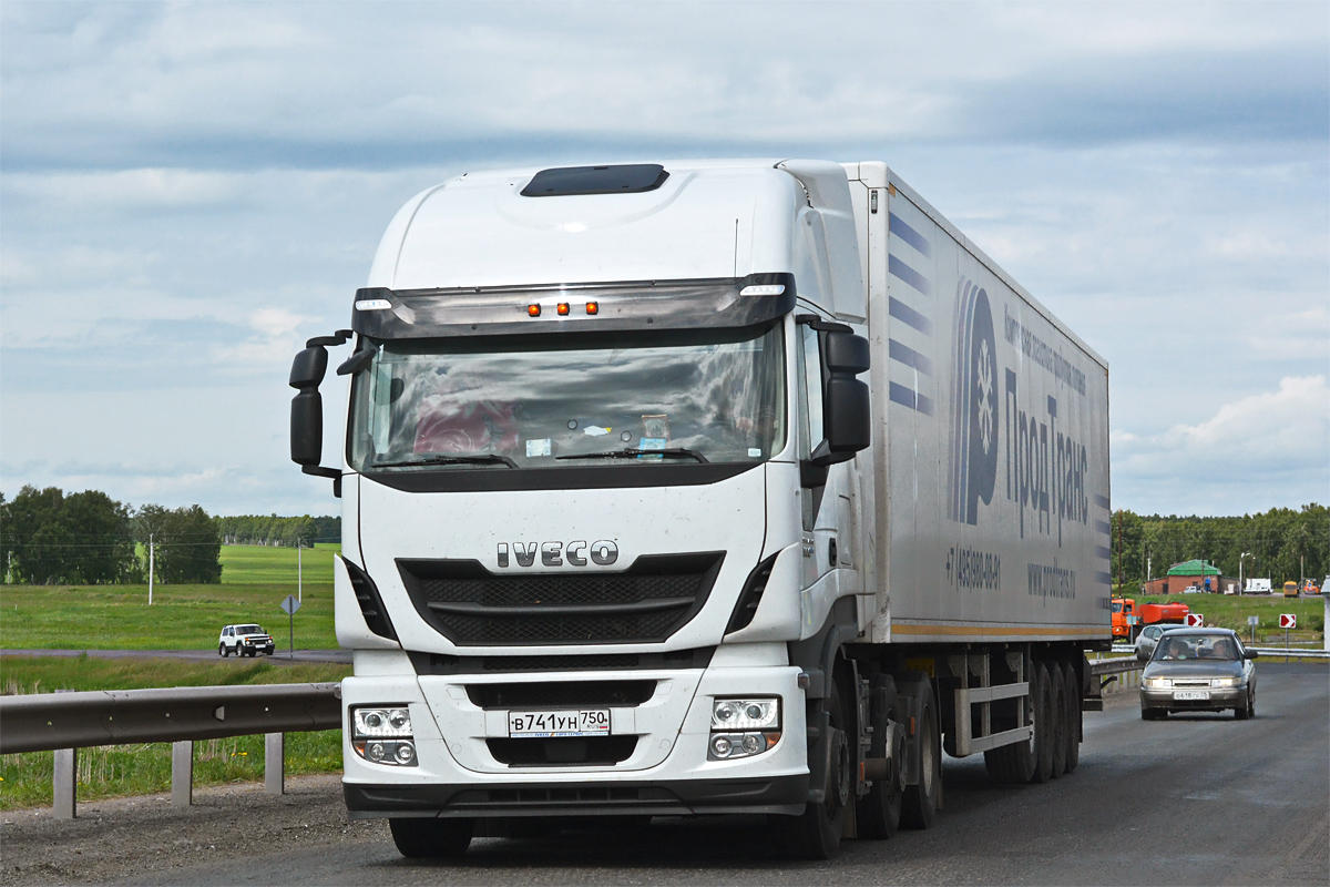 Московская область, № В 741 УН 750 — IVECO Stralis ('2012) 500