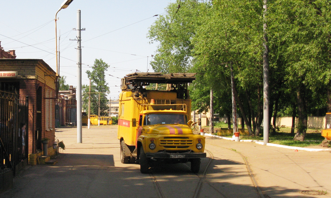 Санкт-Петербург, № В 381 АР 78 — ЗИЛ-431412