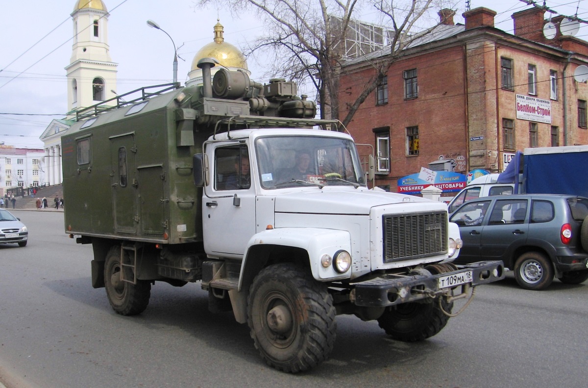Удмуртия, № Т 109 МА 18 — ГАЗ-3308 «Садко»