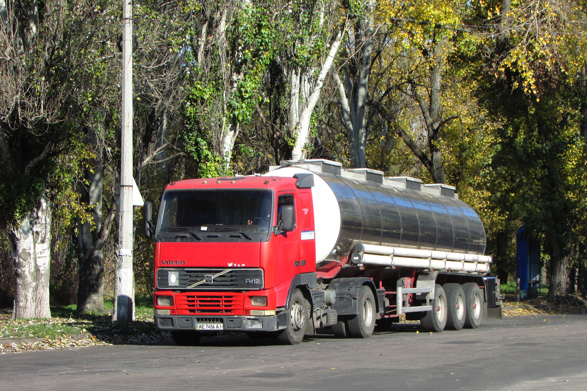 Днепропетровская область, № АЕ 7456 АІ — Volvo ('1993) FH12.380