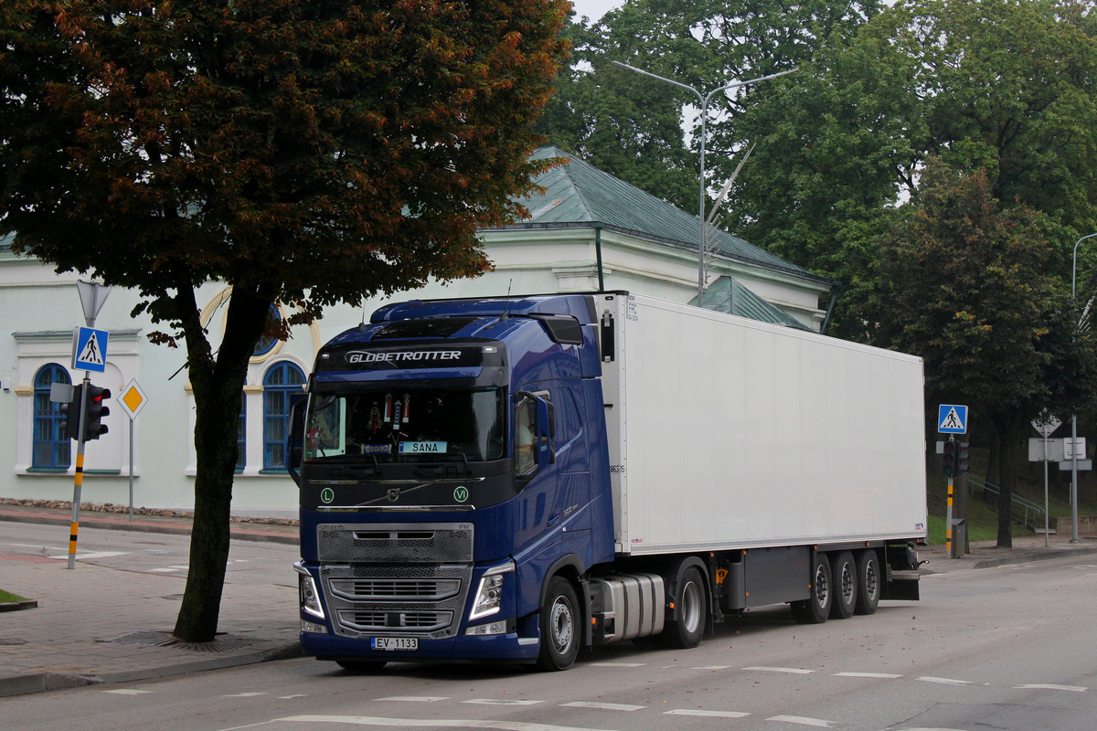 Латвия, № EV-1133 — Volvo ('2012) FH.500